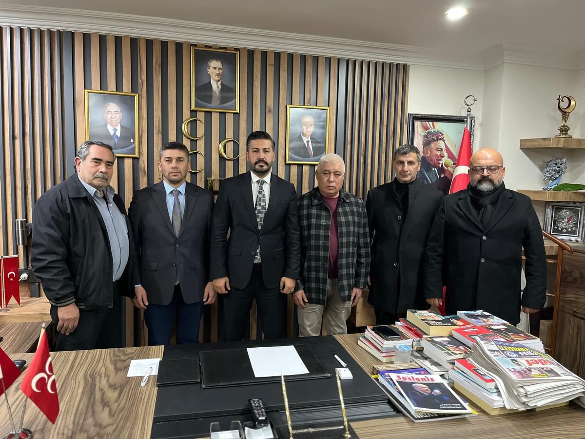 Mhpli Cihangiroglu Buyuksehir Meclis Uyeleriyle Bulustu 634460 A3Cf1550870D7E795A6912F02E8D458C