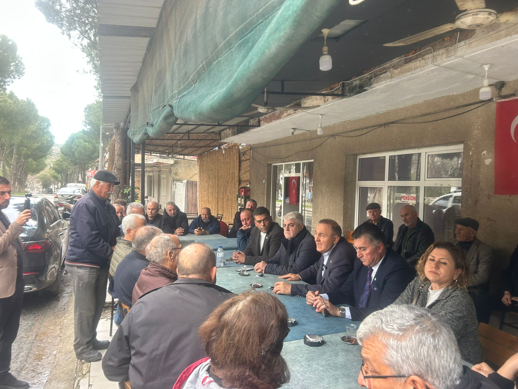 Milletvekili Karakastan Sel Magduru Sokelilere Ziyaret 633316 6F4Db9558A0921B0Bc86B4D8Be16D6Fb