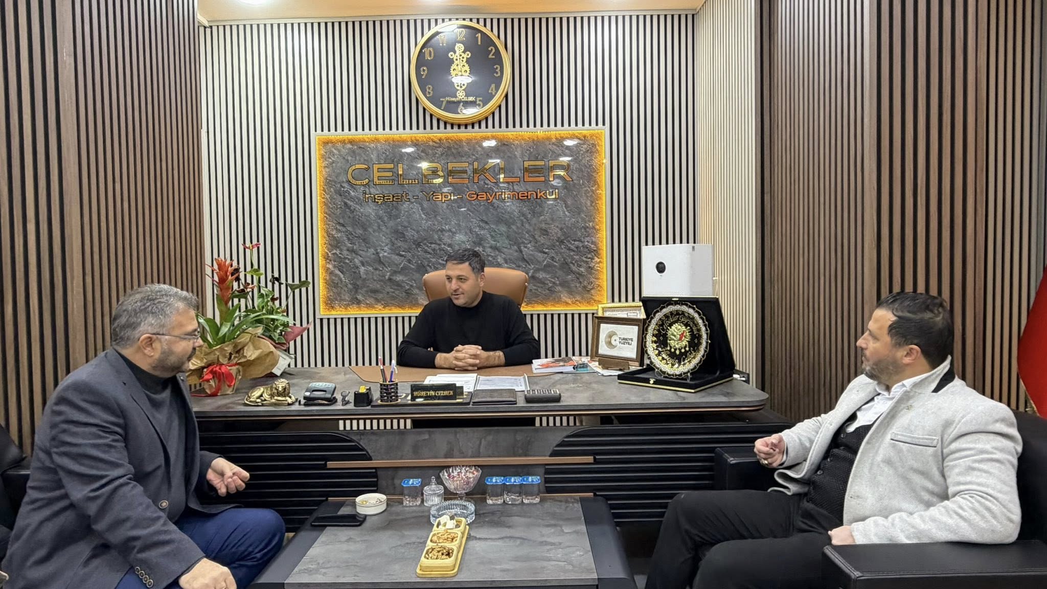 Milletvekili Ozmenden Incirliova Mesaisi 631312 Fe40451337Dd84Aeede3242568Cb636E