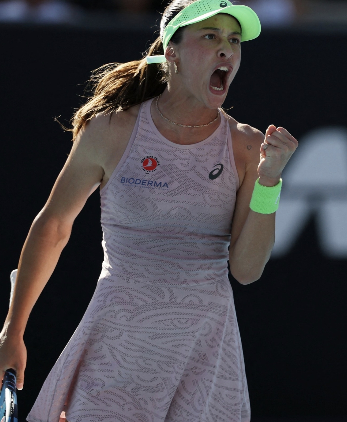 Milli Raket Zeynep Sonmezden Avustralya Acikta Tarihi Zafer 632694 6D05896076B47706Dd6Aaf8Adac2C7F5