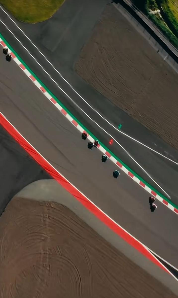 Motosikletcilerin Pist Talebi Cig Gibi Buyudu Baskan Ozlem Cercioglundan Mujde Geldi 629212 7967E750E69A68703E29F5923E74C9Dd