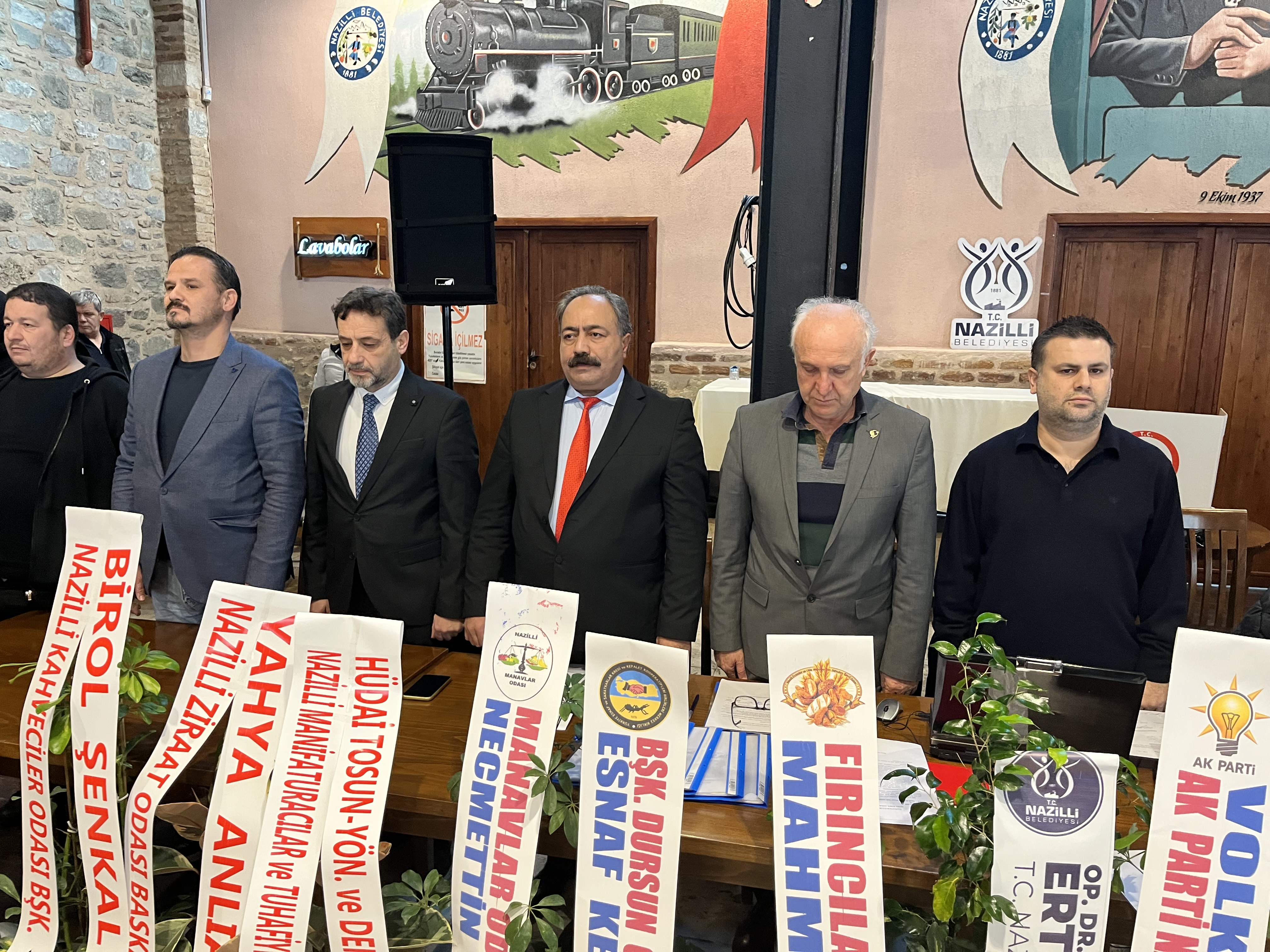 Nazilli Bakkallar Odasinda Fatih Astepe Guven Tazeledi 629058 9Ecc3A436Df1D6D7Bd0132B8D299Cc7F