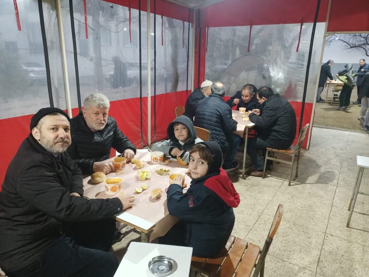 Nazilli De Yildirim Camiinde Sabah Namazinda Gonuller Bulustu 629327 7Ffb4A5B55Bca30922Df0633A09Ded41