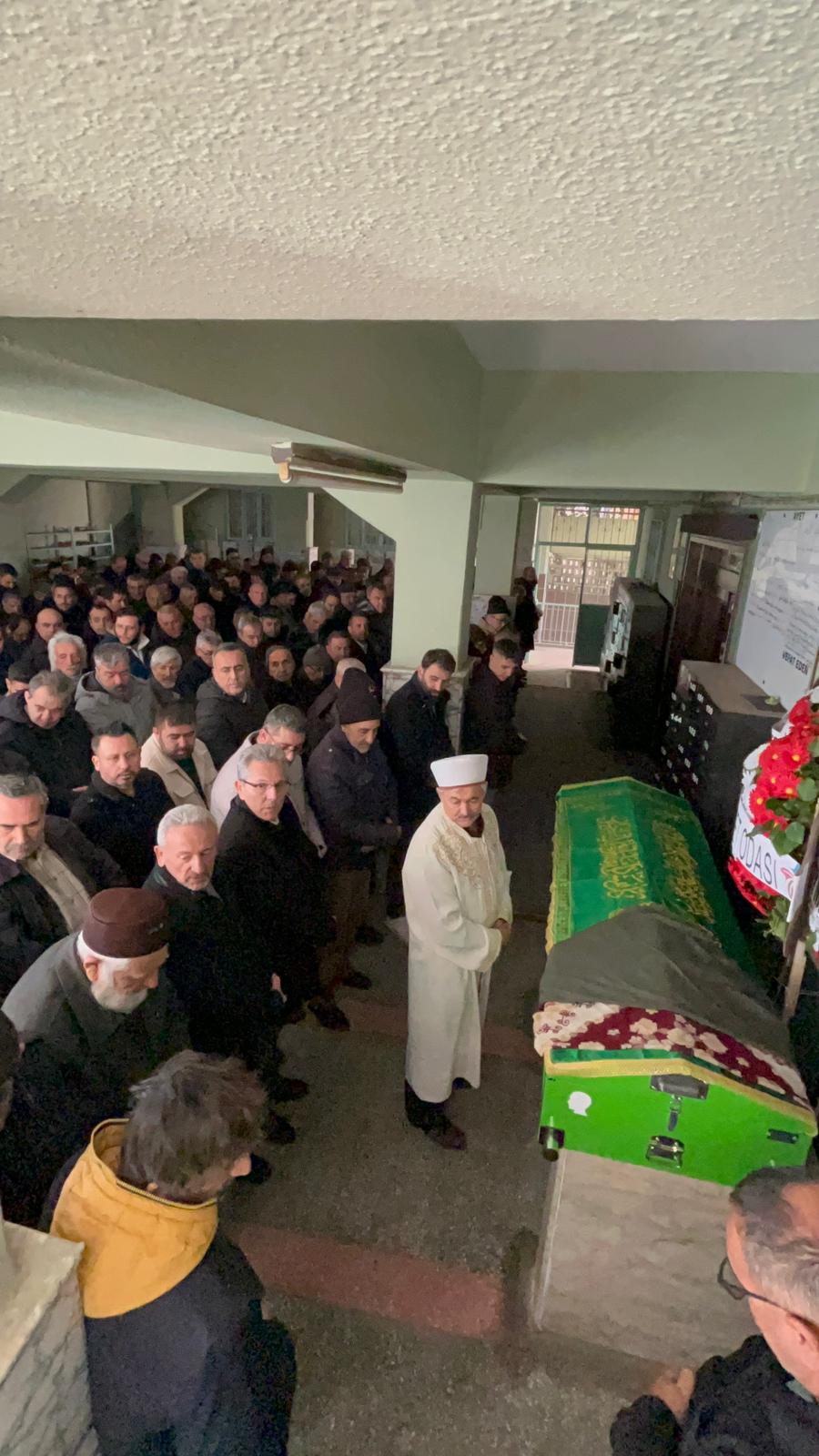 Nazillide Aci Gun Baskan Ozmen Anneannesi Son Yolculuguna Ugurlandi 631974 49E8Ec0C2Bda7686032375B8385C05F9