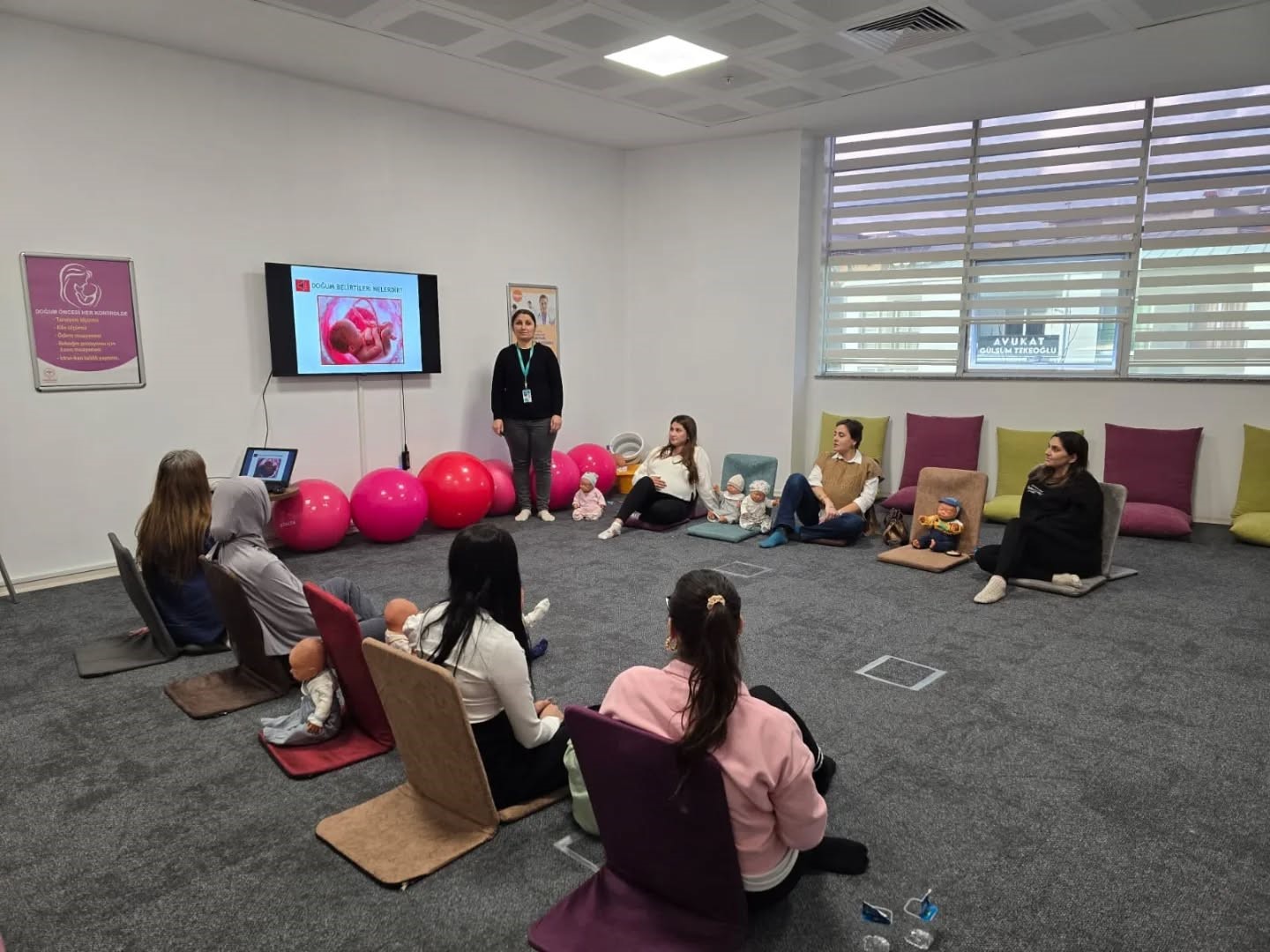 Nazillide Anne Adaylari Bilincleniyor Df9F882537Deb6F1E7D3C5E8217A5D25