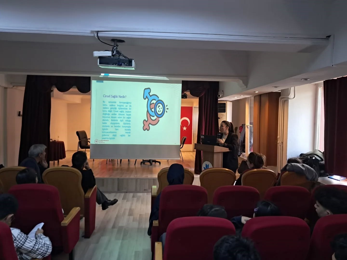 Nazillide Genclere Verem Farkindaligi Egitimi Verildi 9C224528D2C07C4669Aabbac792Be7C4