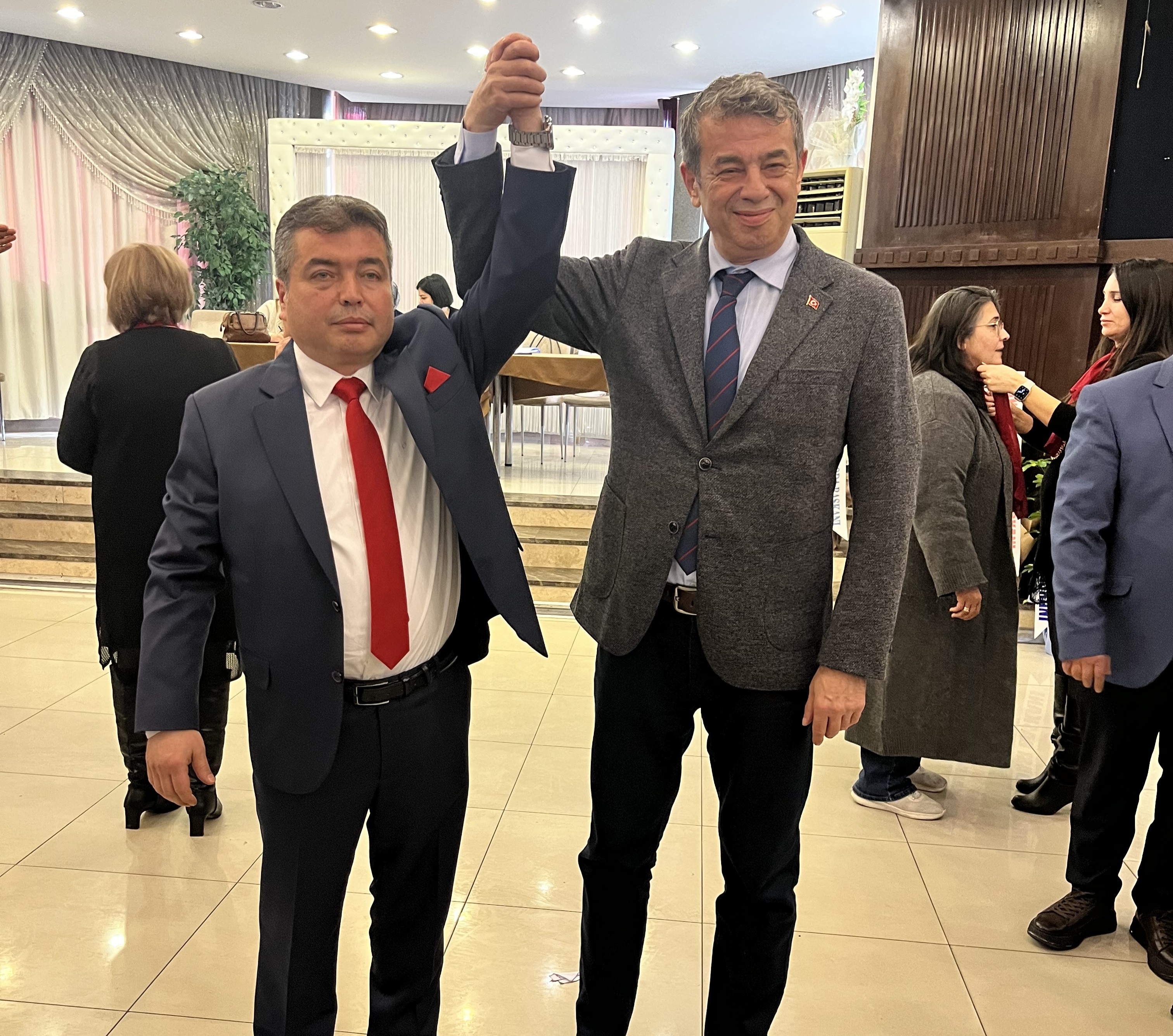 Nazillide Terziler Murat Sanal Dedi Sanal Guven Tazeledi 634191 338Ebbe3105Bf8175B8Eeb6C428Dac6C-1