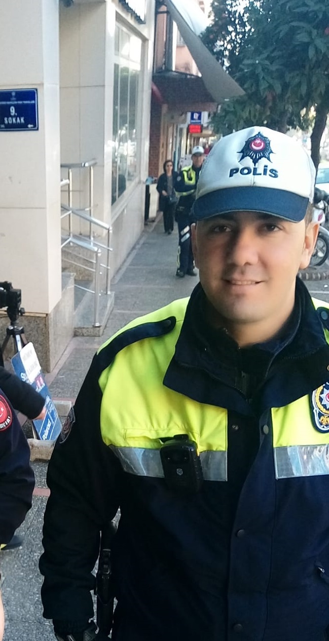 O Polis Yaya Devriyeden Subeye Cekildi 630528 2D2785E413Bbf43Ecd577Ee2C22067A2 (1)