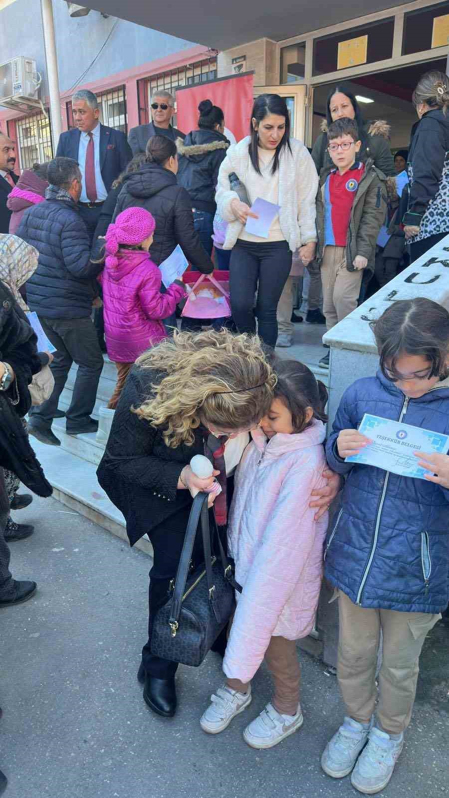 Ogrenciler Ailenin Onemine Oyuncaklarla Dikkat Cekti A113299De6987782Cab49A974B20D504