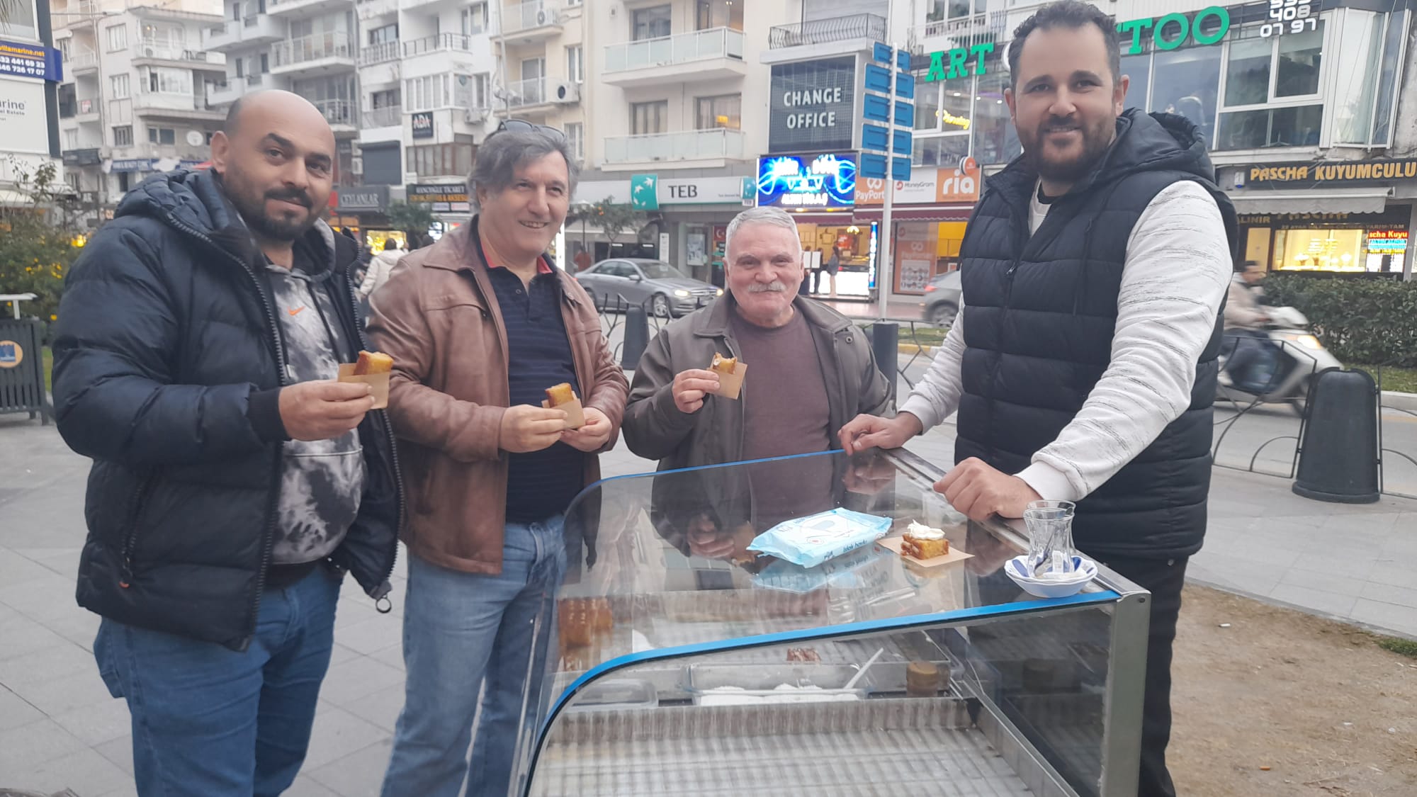 Osmanlidan Miras Sambalinin Kusadasi Sokaklarinda Devam Eden Yolculugusambalici Muhtar 631677 A797F5B840D248A814A1371E64A5Cc23