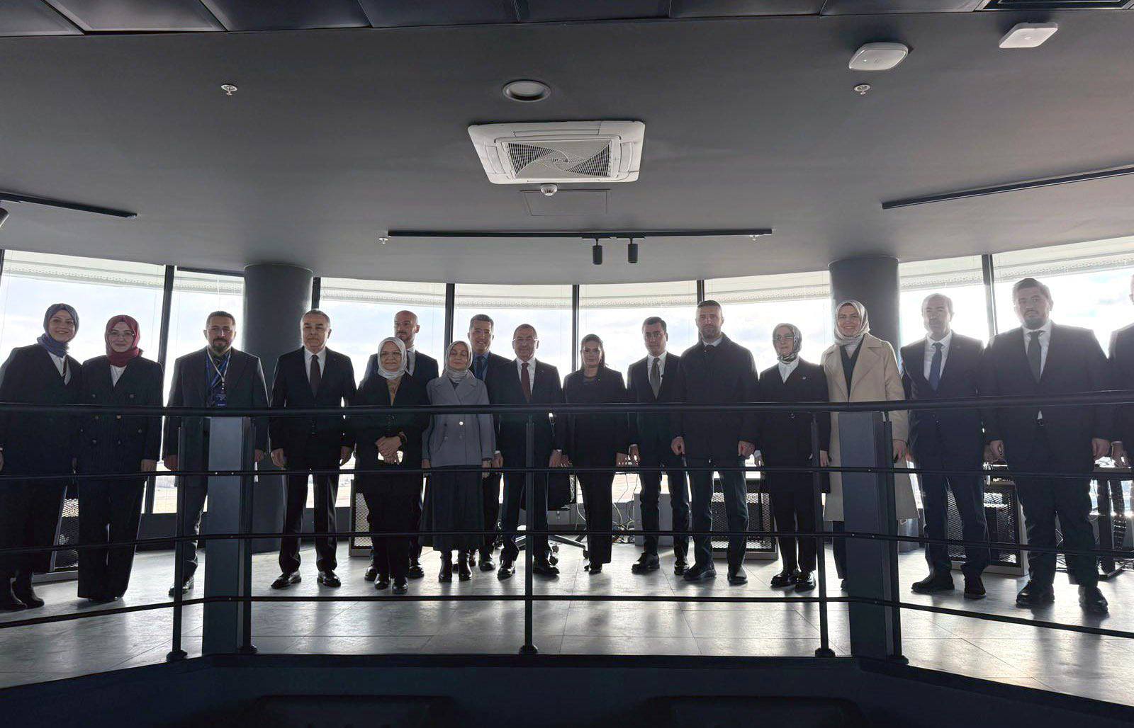 Savas Eser Ve Hizmet Siyasetimizin Yansimalarini Goruyoruz 631966 3D7Db1Aaac0B12D4C9B2518F72136907