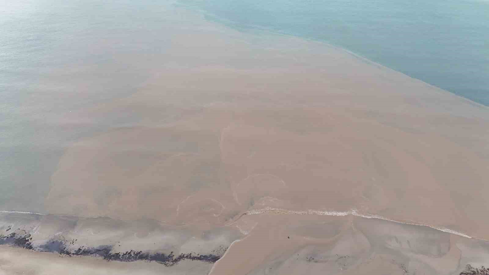 Sel Sulari Denizin Rengini Degistirdi A98Dbc24Fe03B6B9Ce1Bf4405Cfbdf06