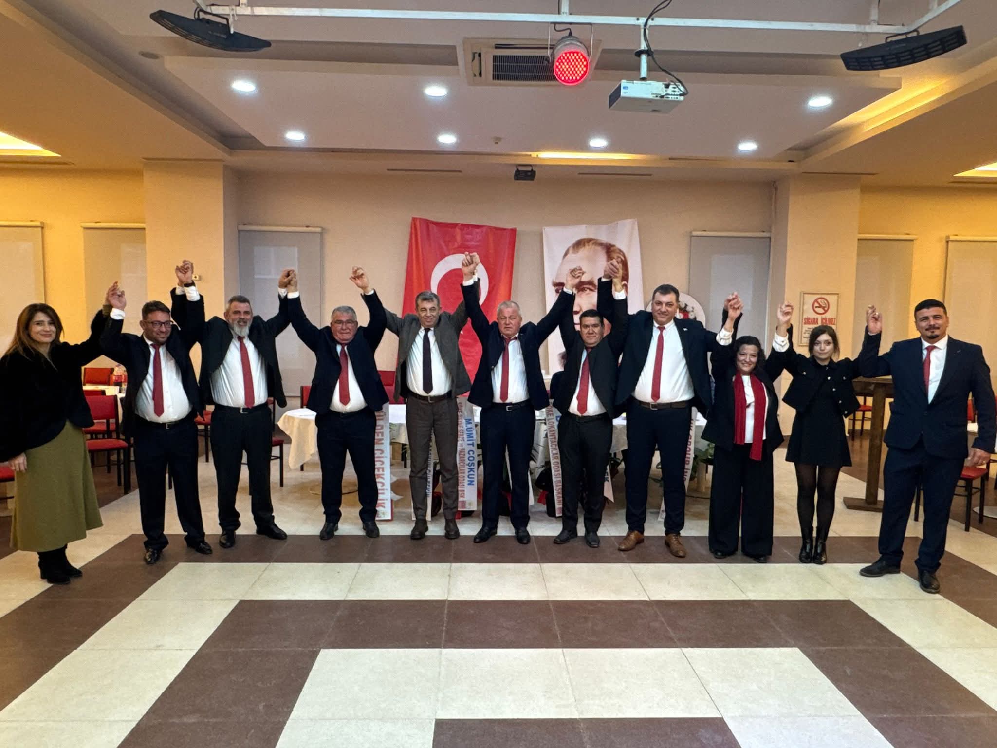 Sokede Murat Elgin Guven Tazeledi 629798 829Aa8C52B1961Cdfc3C20Dd7396D309