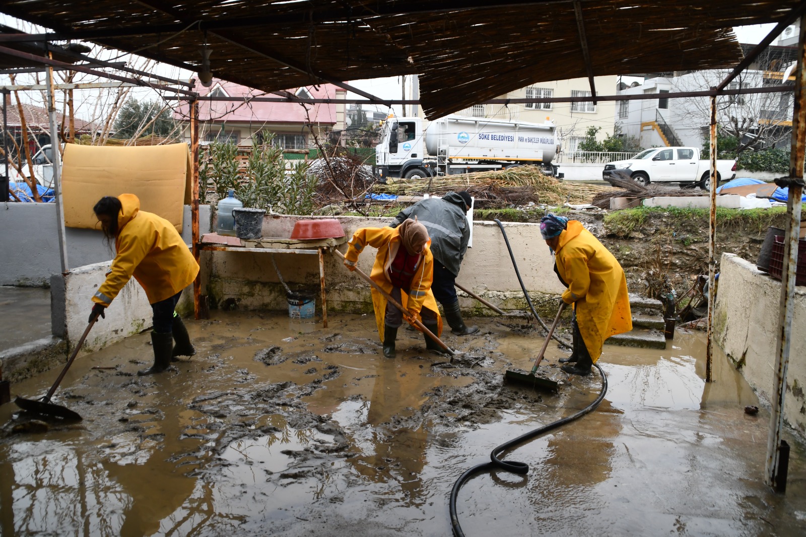 Sokede Selin Yaralari Sariliyor 632865 50570F4Dc93039A5A54C178545Eb0C46