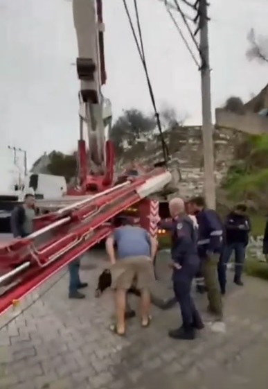 Sokede Vinc Kazasi 628725 38B9A4994233E850Ae6B9Bd81573747C