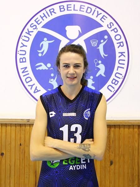 Survivor Unlulerde Aydinin Gururu 627125 A6D19E45E2C626166B2E36Dbb395270B