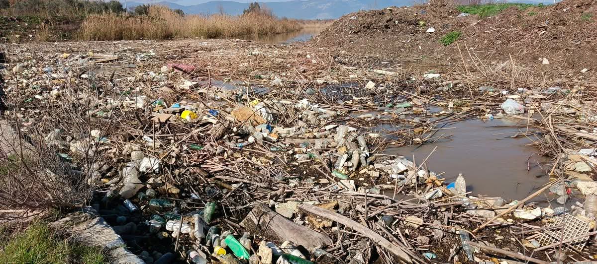 Tarihi Miras Taskopru Atiklarda Boguluyor 634311 4Adf458E2A33F715Ee895Bde6F37Fc37