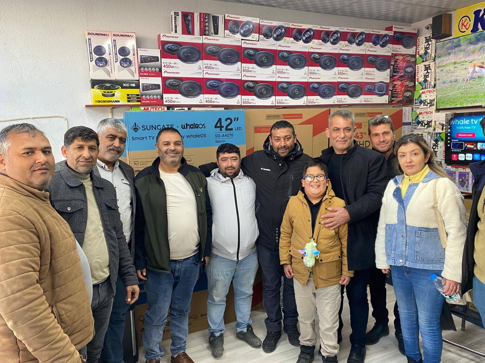 Ucak Ve Ekibinden Acarlar Cikarmasi 631484 E7E92B9E01Ff9496514E708526E3B62D