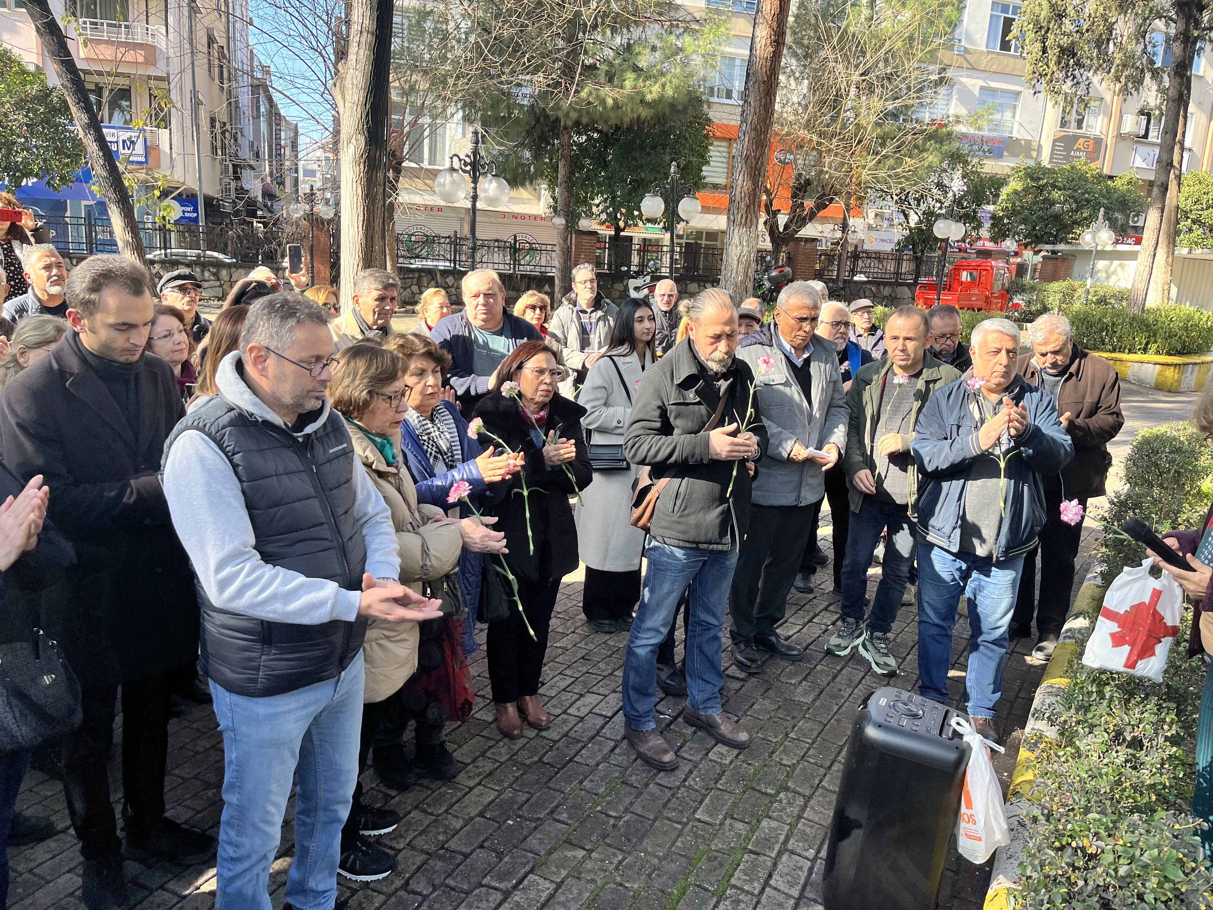 Ugur Mumcu Nazillide Saygi Ve Ozlemle Anildi 633133 85C35A0E2541270133500E360D7Aa8Ac