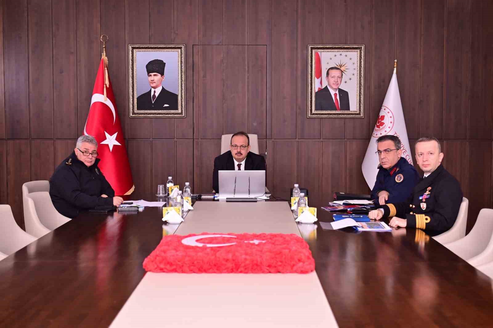 Vali Canbolat Bakan Yerlikaya Ile Gorustu B7317895E06051D977938B4307438Fea