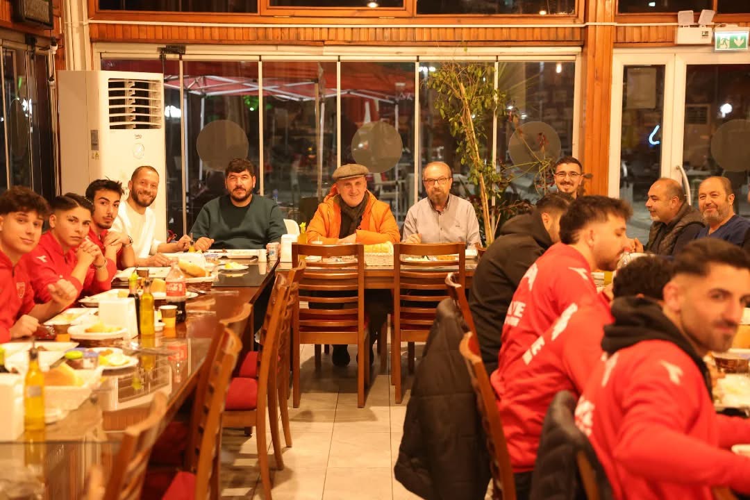 Yaziderespor Zirve Maci Oncesi Moral Depoladi 631269 0Fb4913Fa317B17801Cda3Befce102Ed