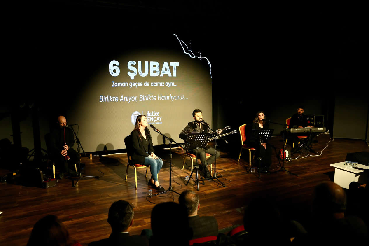 6 Subat Depremlerinde Hayatini Kaybedenler Didimde Anildi 636821 C839E4224Aca38C9Ff5044Ee5D91Ad27