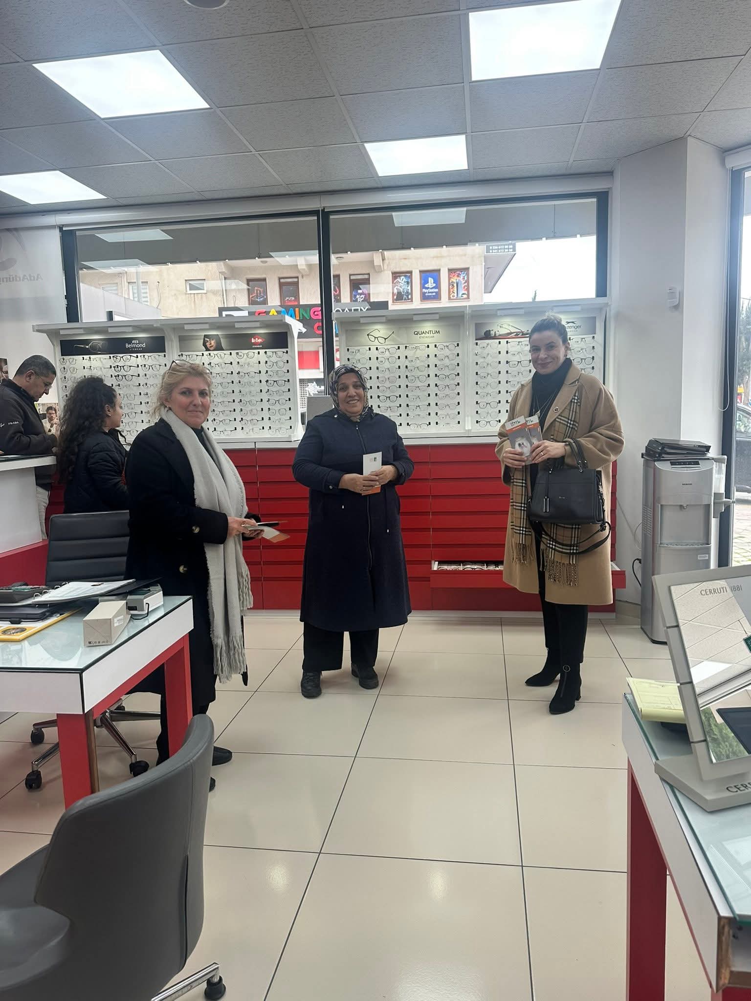 Ak Kadinlar Dumansiz Gelecek Icin Sahaya Indi 637708 387C99Ac53Dd55Daa4F88901Ce810Ab1