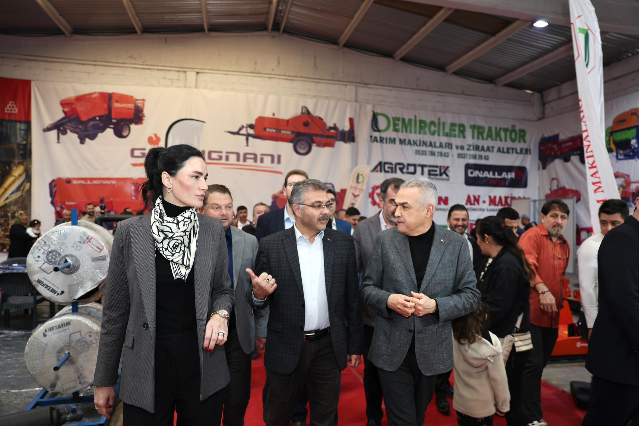 Ak Parti Teskilatindan Aydin Tarim Fuarina Ziyaret 638975 C2C40725Eb2C173Bc814D3E654Aaf5B5