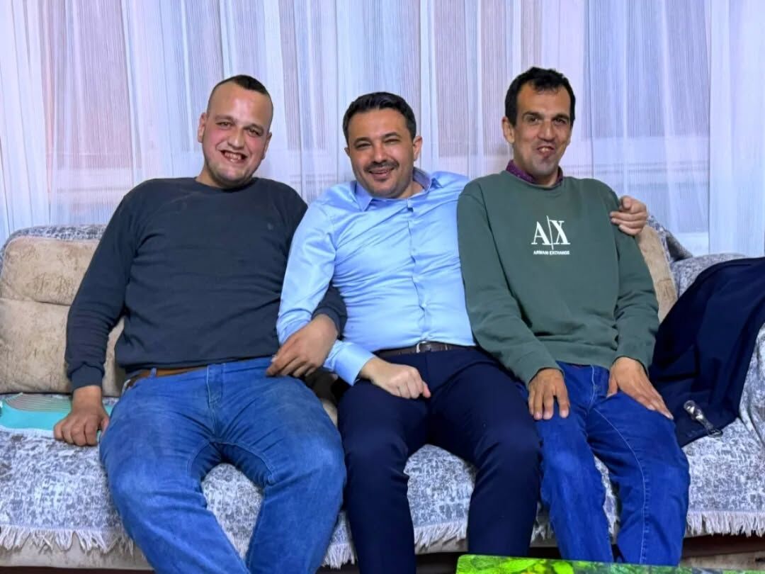 Ak Partili Tuncer Kocarlinin Sevilen Isimlerine Misafir Oldu 642421 F13F2E0Dc2643B1Cfb58A3Abece86Ab4