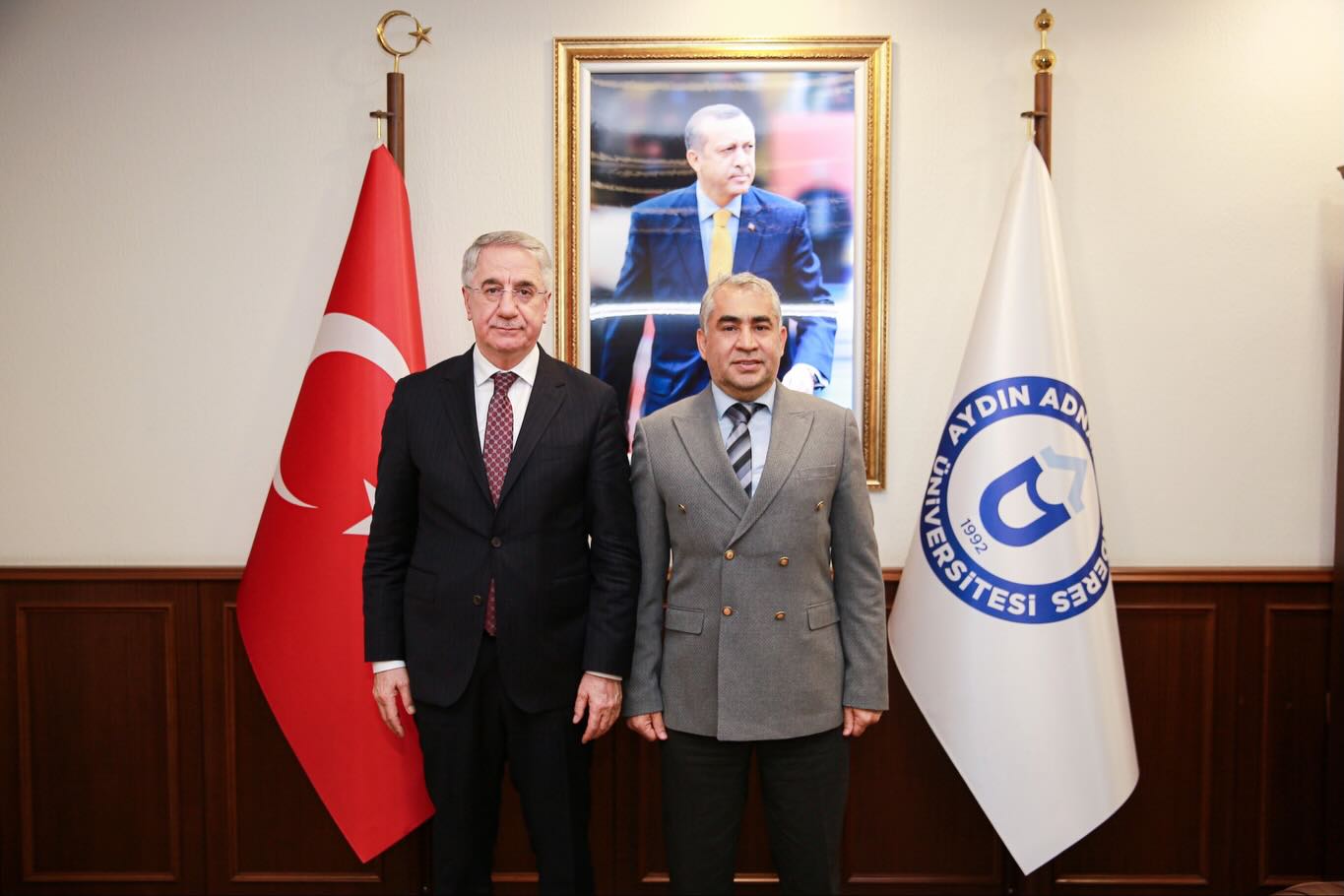 Ak Partili Yanilmazdan Aydinda Yogun Mesai 640006 5Fa79422651Bc34Ffeb77B46302B4996