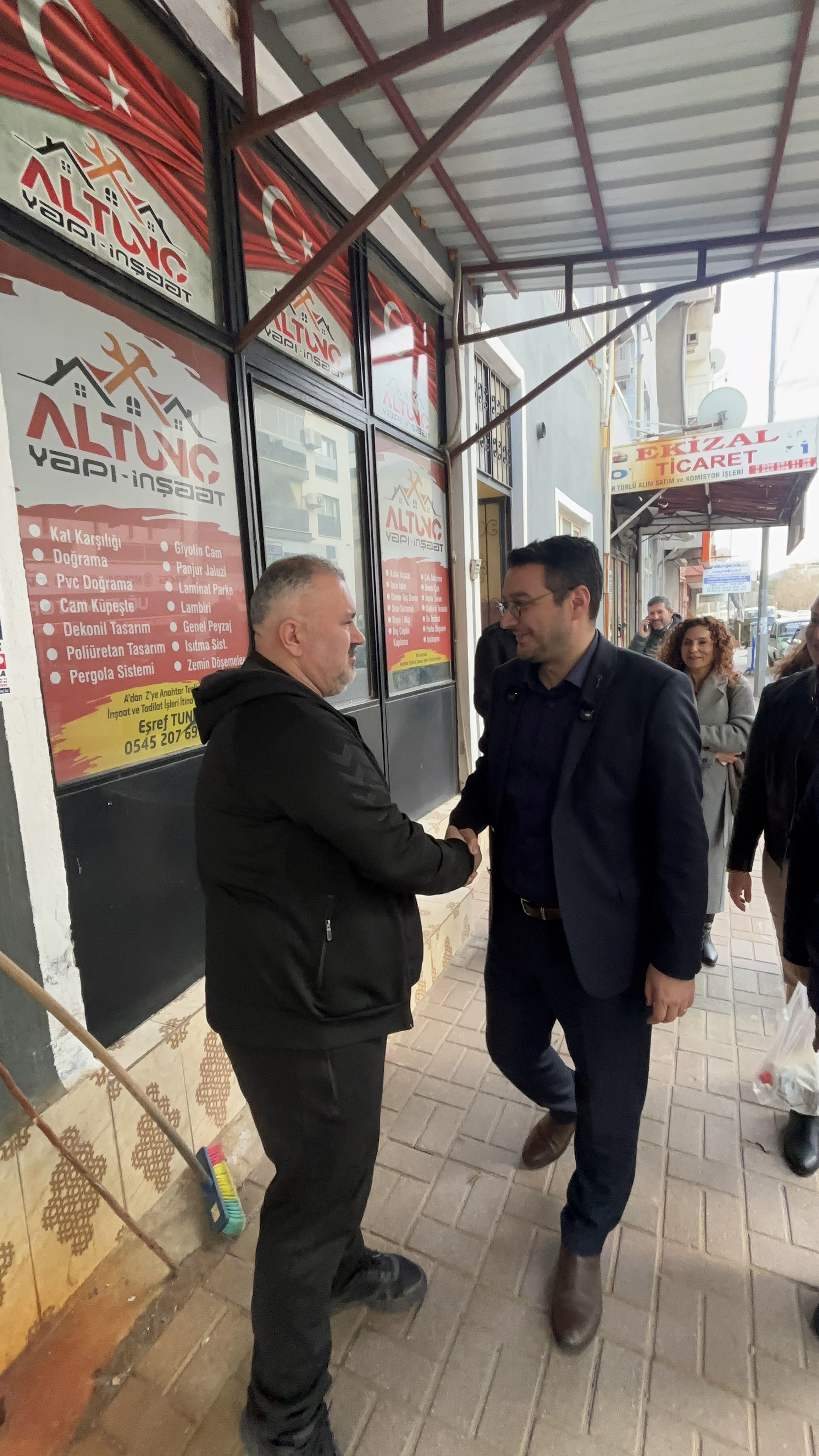 Anahtar Partiden Karacasu Cikarmasi Vatandasla Bulusup Dertlerini Dinlediler 636455 6757228F771210Bd6B3A82Efa53D6422