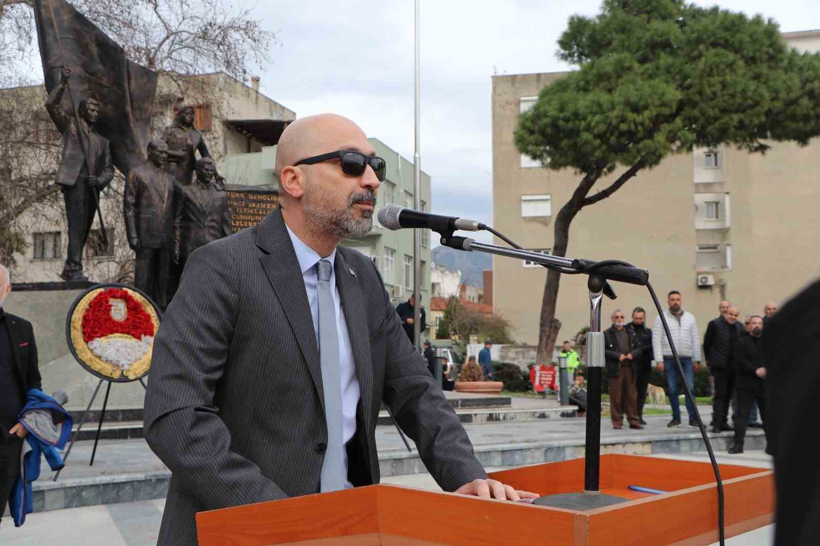 Ataturkun Sokeye Gelisinin 102 Yili Torenle Kutlandi E0A4Be3Bfd6165Ee3B777A61B64B94D3