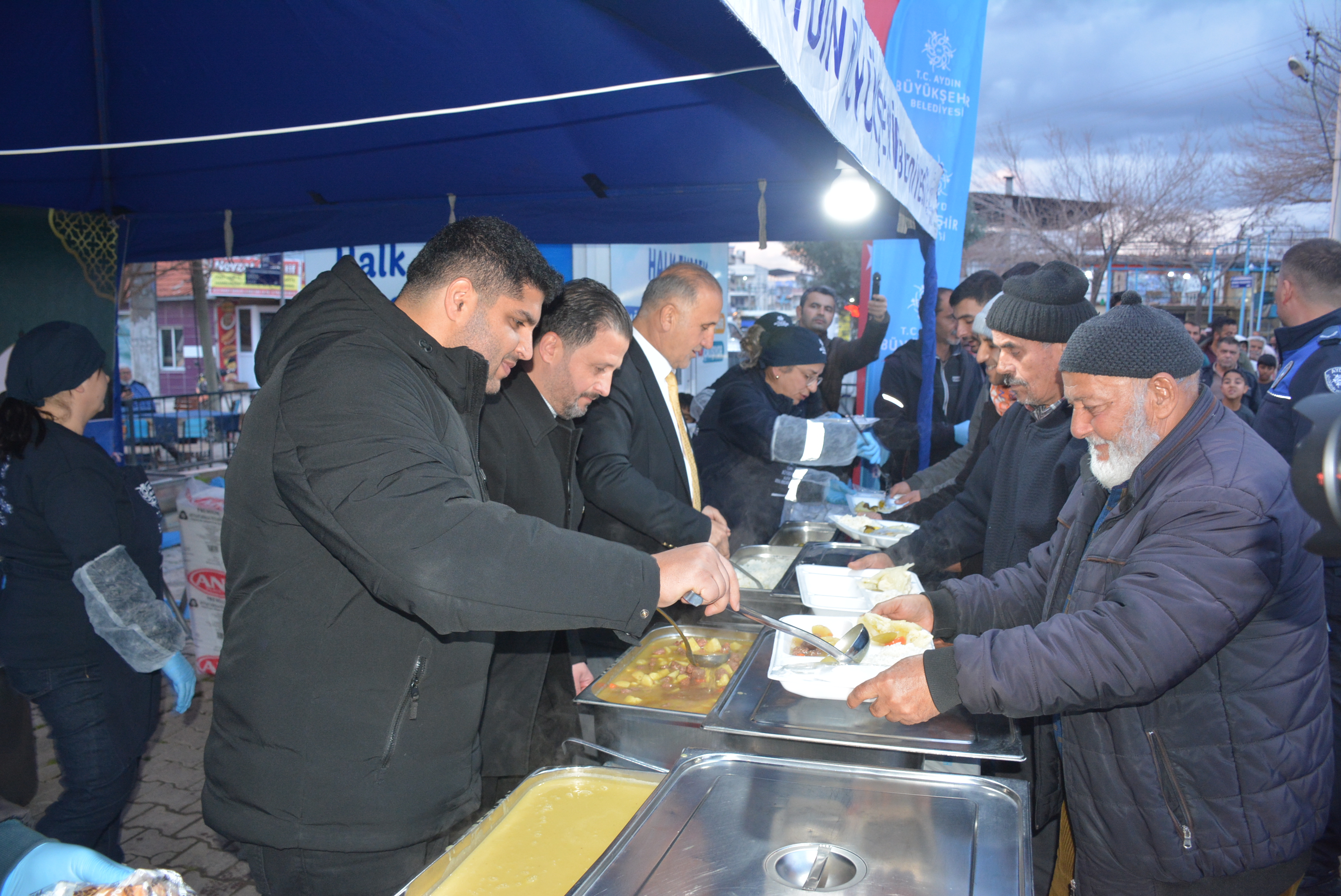 Aydin Buyuksehir Acarlarda Iftar Sofrasi Kurdu Baskan Kaya Hak Ettiginiz Hizmetleri Alacaksiniz 640933 E5D7B1B598A2C3Ac7654158B891D6C47