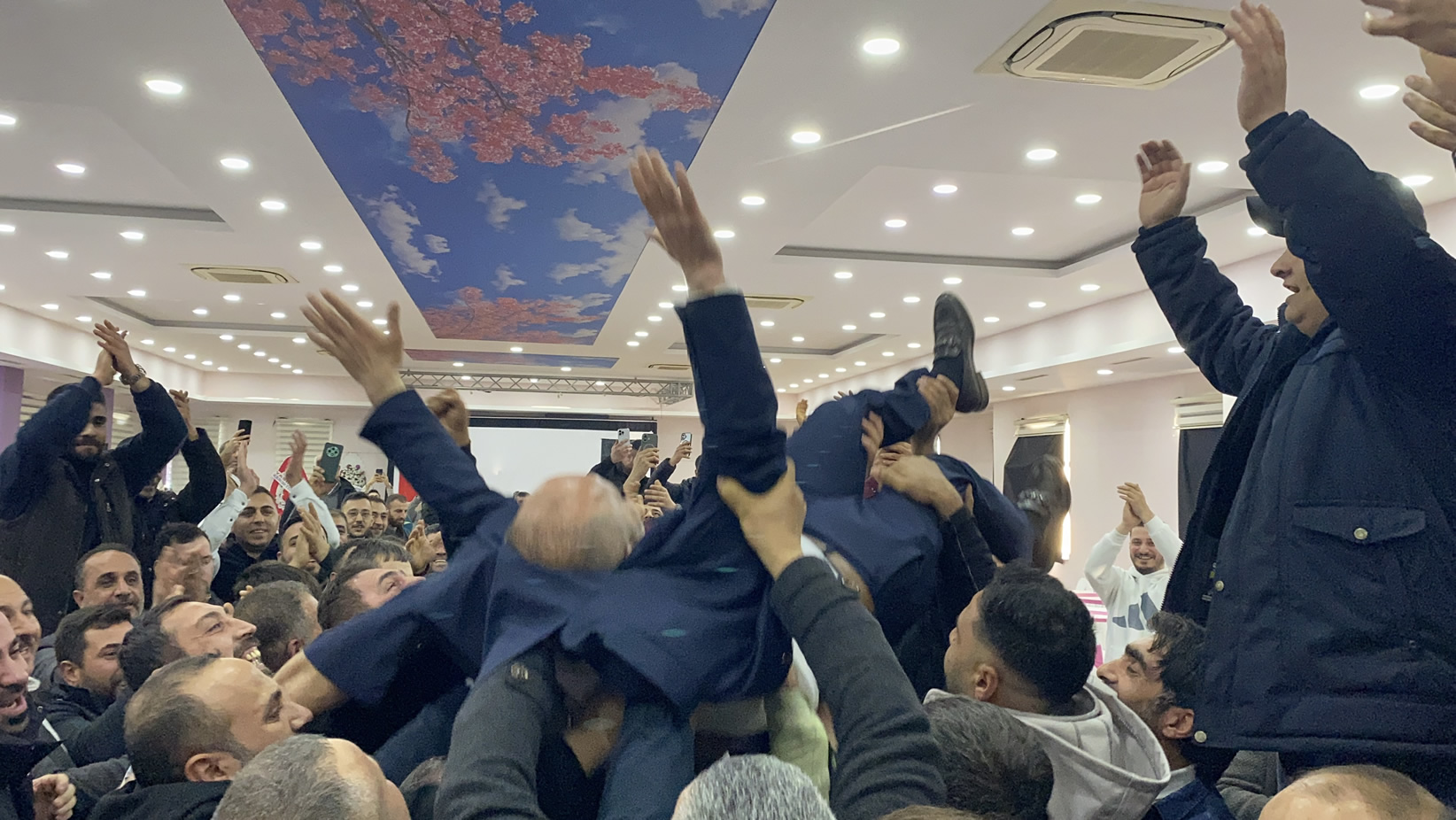 Aydin Pazarcilar Odasinda Baskan Degisti Yeni Baskan Yilmaz Oldu 639511 515209739C2D315Aaf4B872E3A2D311B