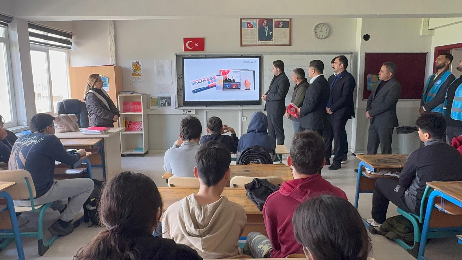 Aydin Ulku Ocaklarindan Akyenikoylu Ogrencilere Kirtasiye Destegi 642633 Dcc1Cd6Ae34266899Db6B99C85Fb1D53