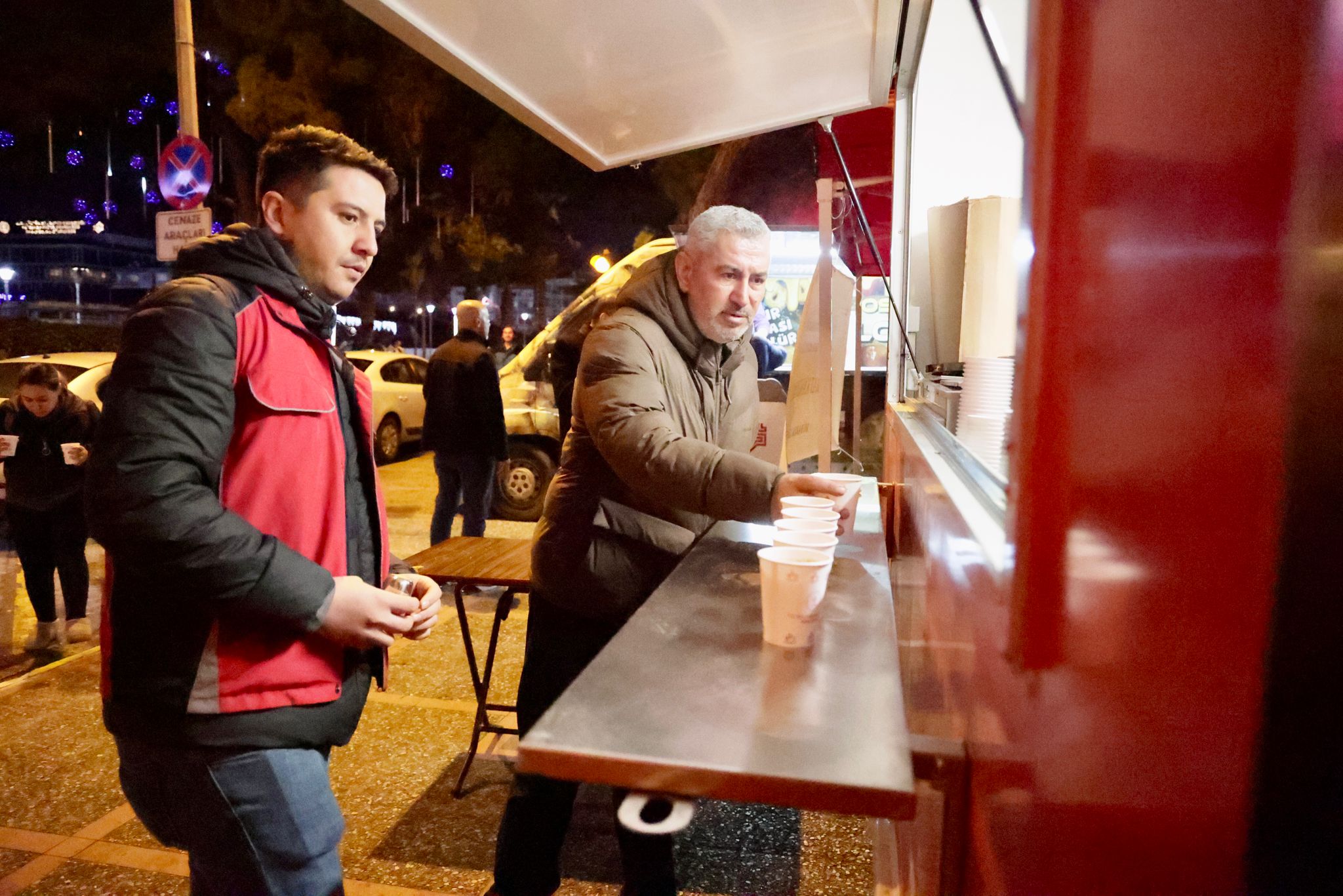 Aydin Vakiflar Bolge Mudurlugunden Berat Kandilinde Salep Ve Simit Ikrami 635534 01Dfb2054Dc7E3D0Ce39102Bedf789Ac