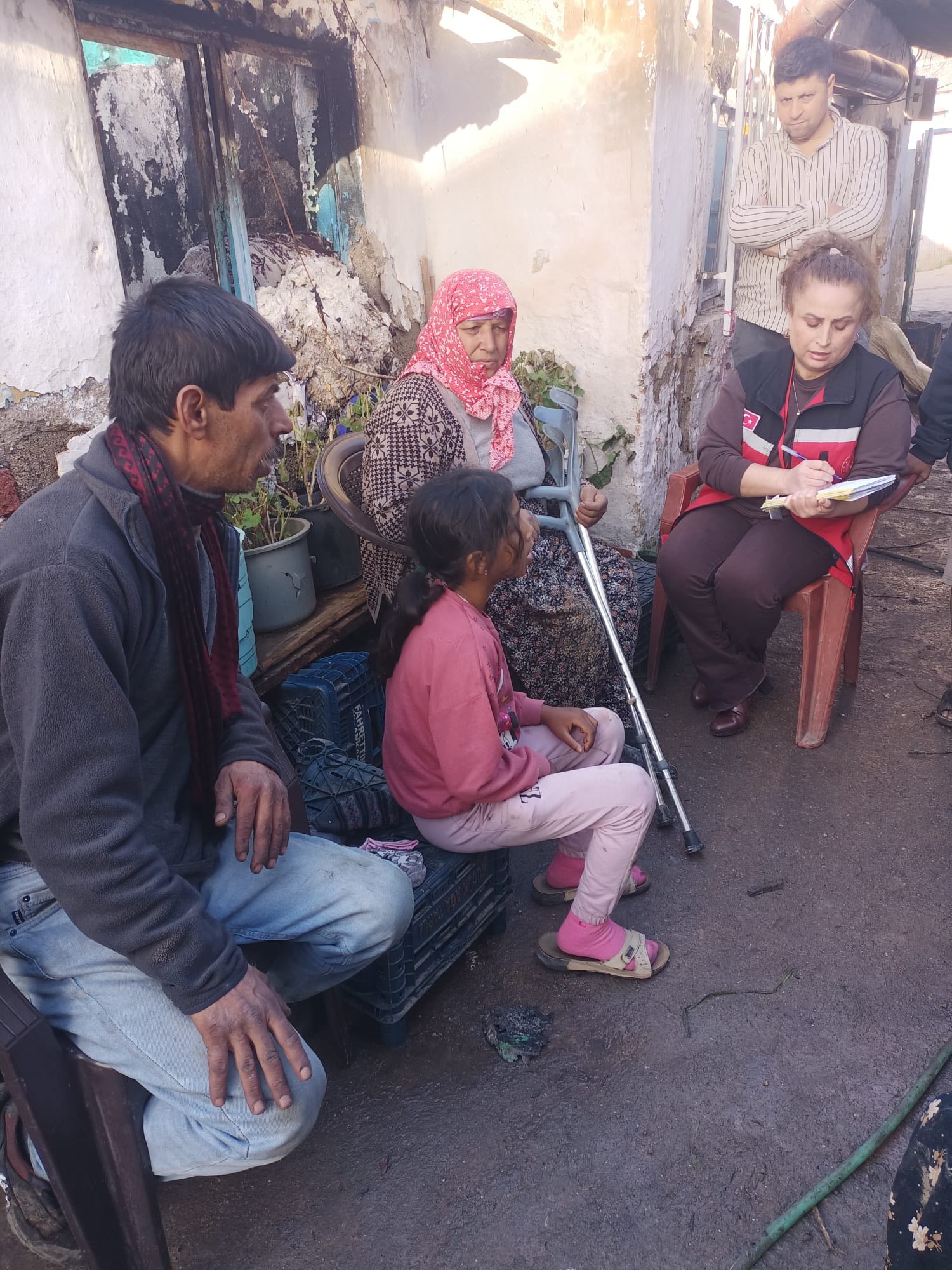 Aydinda Evi Yanan Aileye Devletten Sefkat Eli 637054 6A5493892C2282040A2D0860Bbb9A780