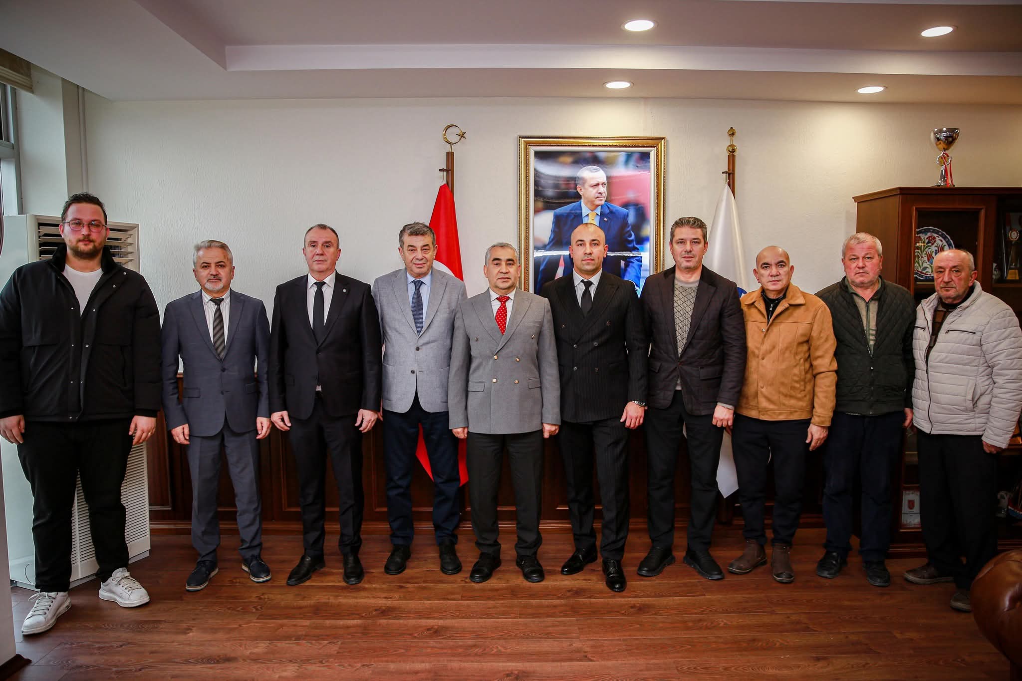 Aydinda Genclere Is Garantisi 636771 2Fbc72Cbb7Bfe1E8035C99Ec893E000C