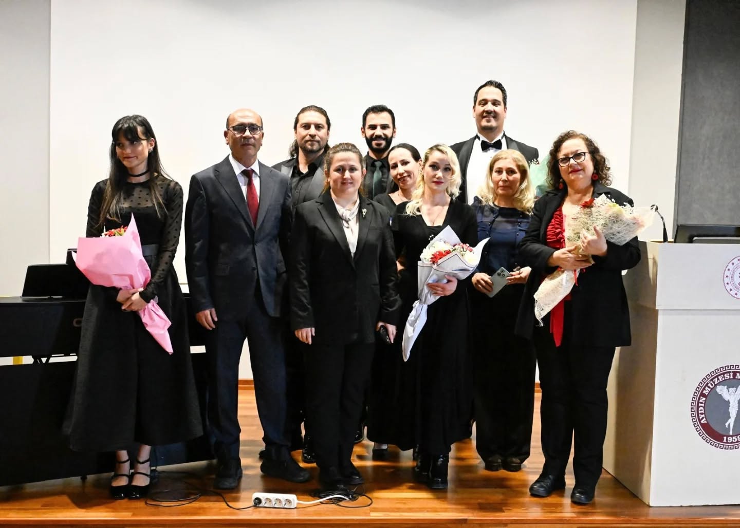 Aydinda Opera Resitali 641082 469358C96F7C11B669746B481D03101C