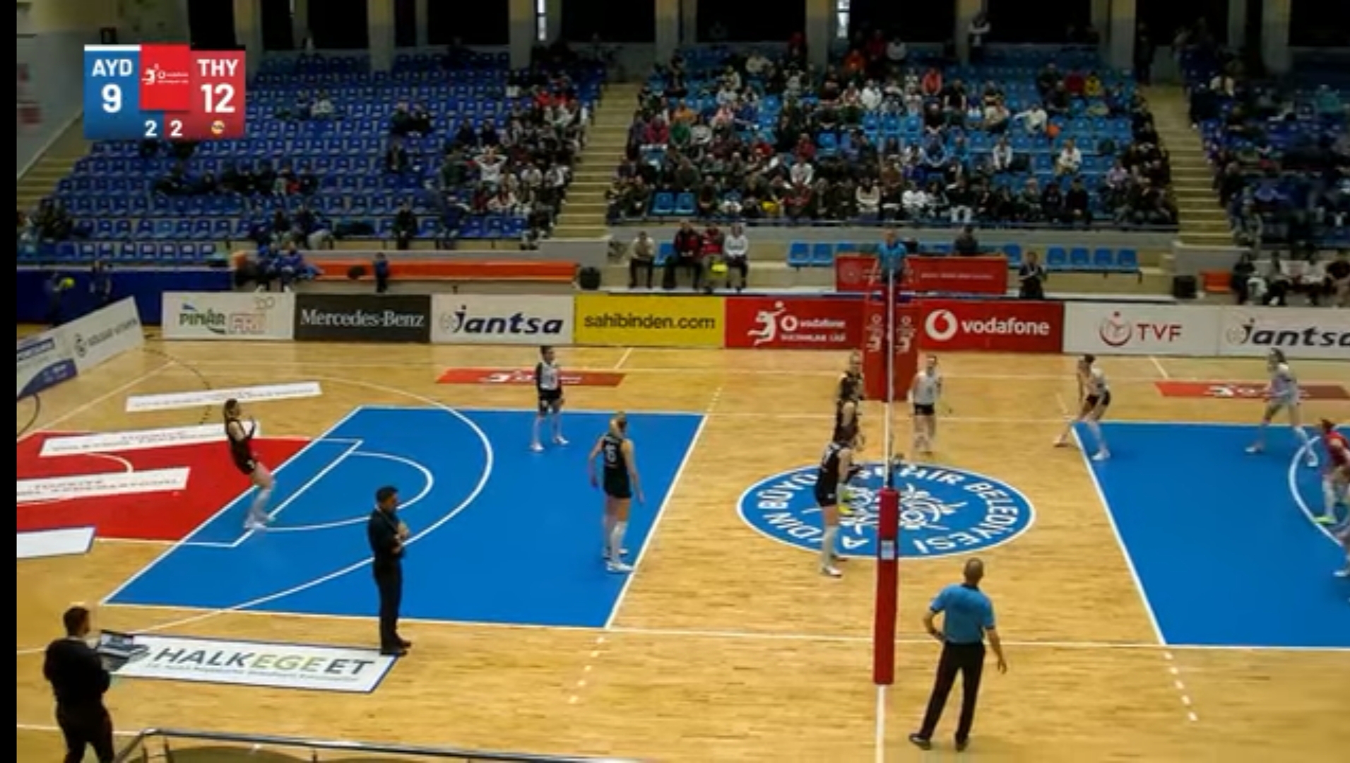 Aydinin Sultanlari Atesle Oynuyor 641122 22282C757F3976C22860949140900B4B