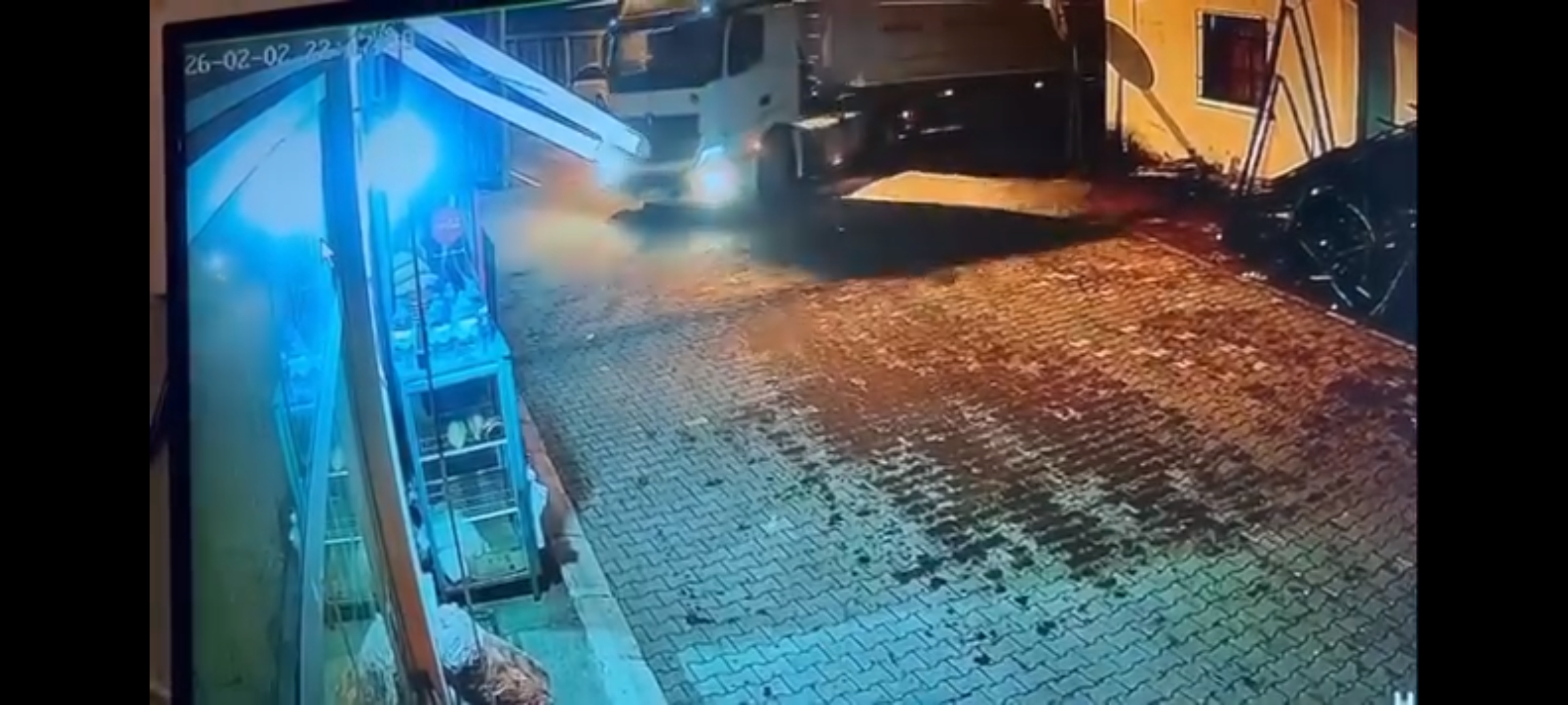 Aydinli Gencin Feci Sonu Kamerada 637519 5807Fa8B2D231C0F65De4Cacebcc0C29