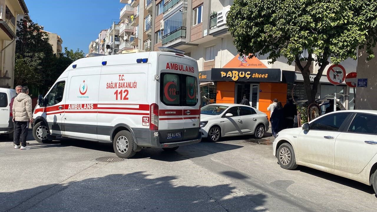 Ayni Yerde 15 Dakika Ara Ile Kaza Oldu Vatandaslar Duruma Tepki Gosterdi 730945Ba0Da9D8Cf707E4D016132C870