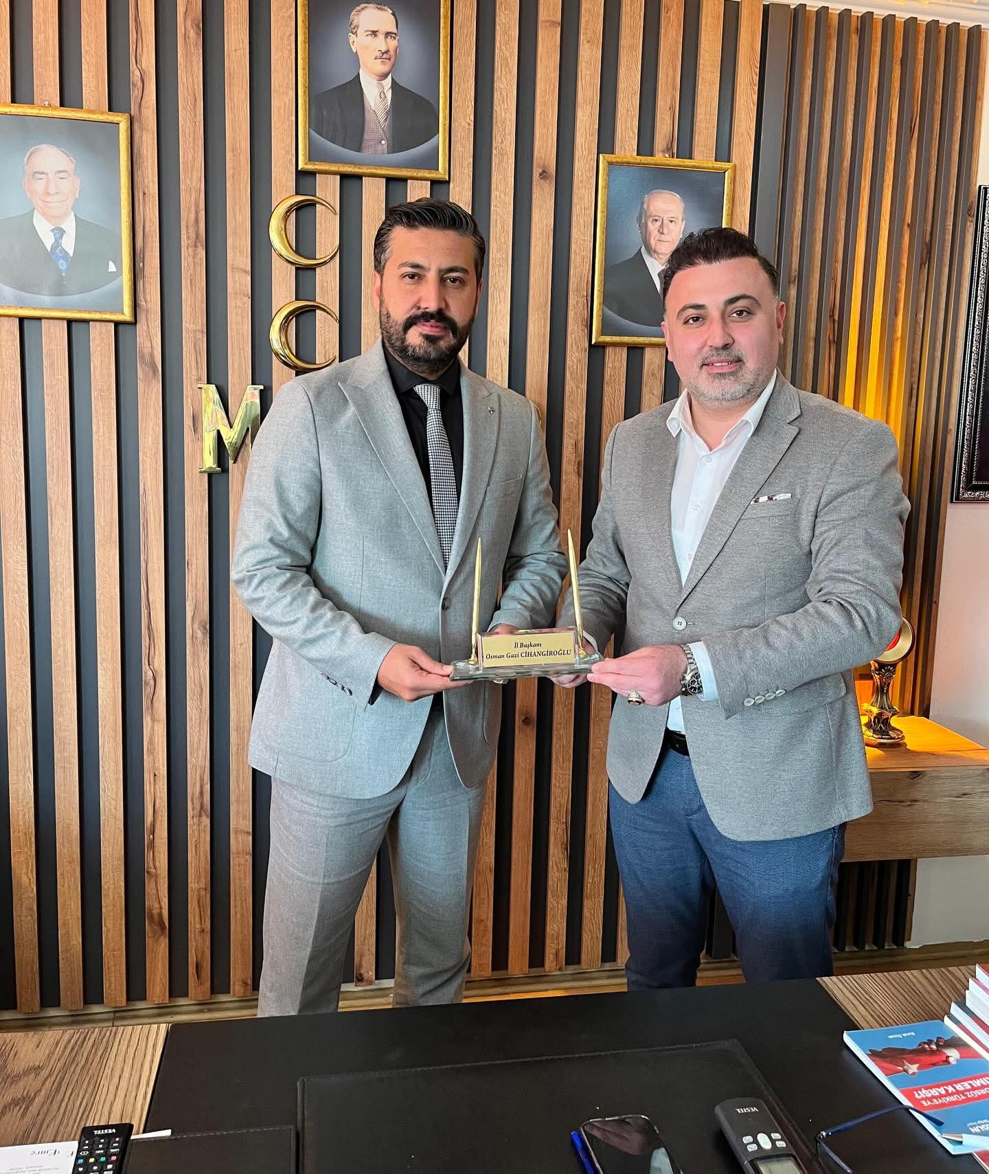 Baskan Avsar Ve Yonetiminden Cihangirogluna Ziyaret 635972 B77701Aa33B9Fad370Ae03F31C2D7340