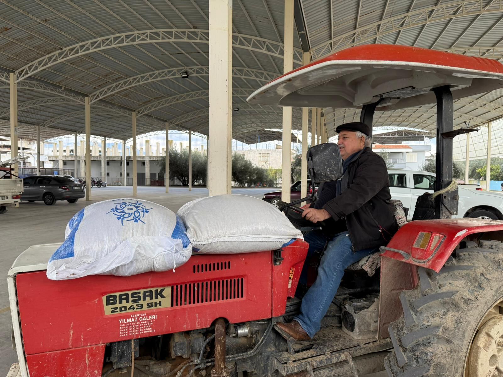 Baskan Cercioglundan Kucuk Ureticilere Yem Destegi 642840 1E70Aa545B1810C56F172D584Ecb2C99