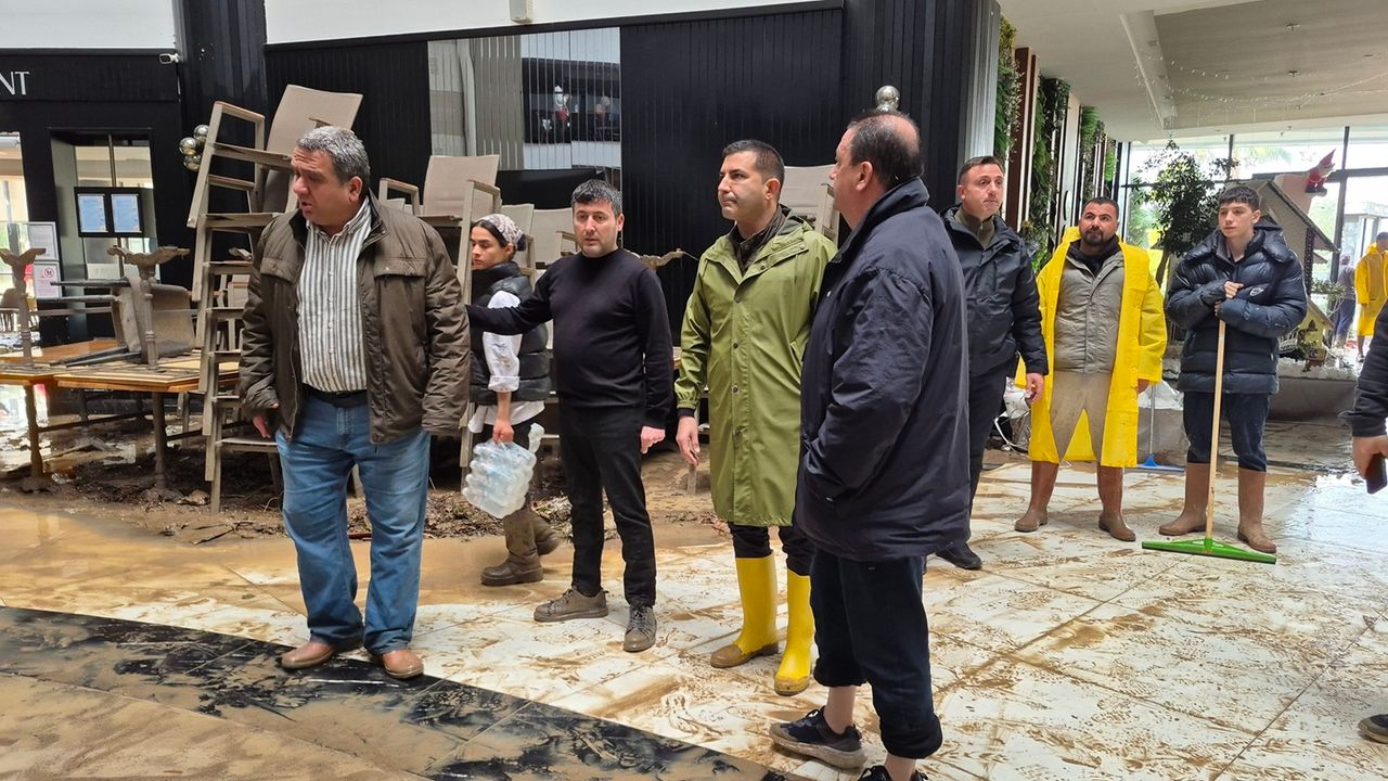 Baskan Gunel Kusadasinda Yapilmayan Yagmur Suyu Hatlari Sikintilarimizin Odaginda 635410 F428D70Da5D5Bb8Eed1D8062A899D135