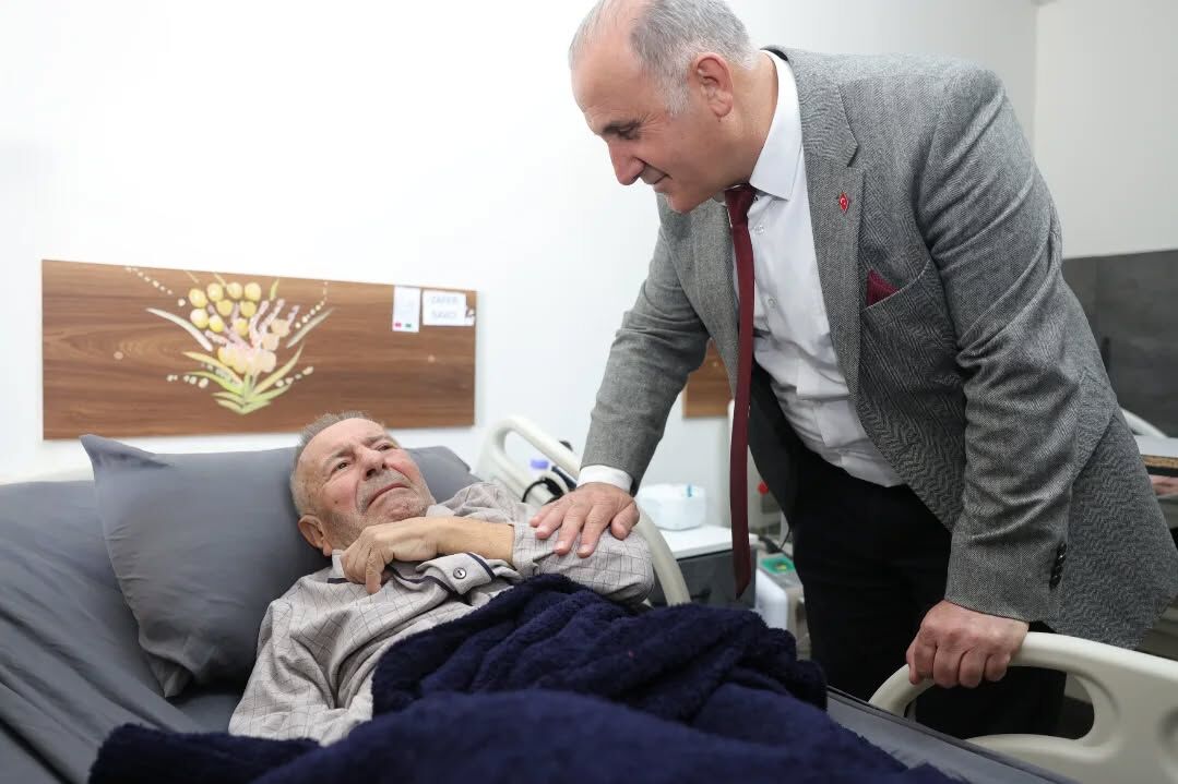 Baskan Kayadan Savciya Ziyaret 641591 A906125A65769237A4793D8372Bc2360