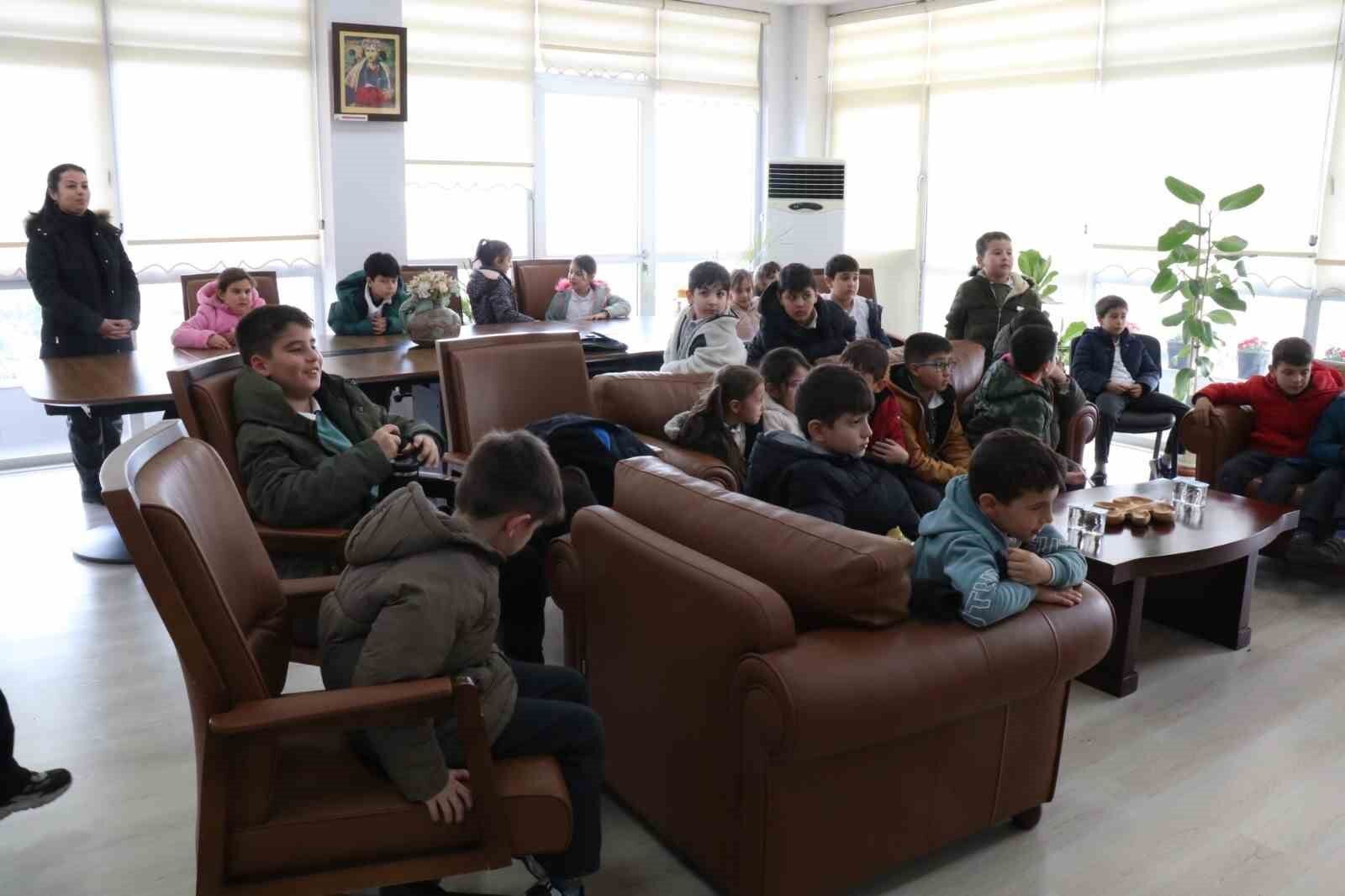 Baskan Ozel Minik Ogrencilerle Bir Araya Geldi 43Ee70Db1D3A8Ab68Bb3727Fe4Bc3535