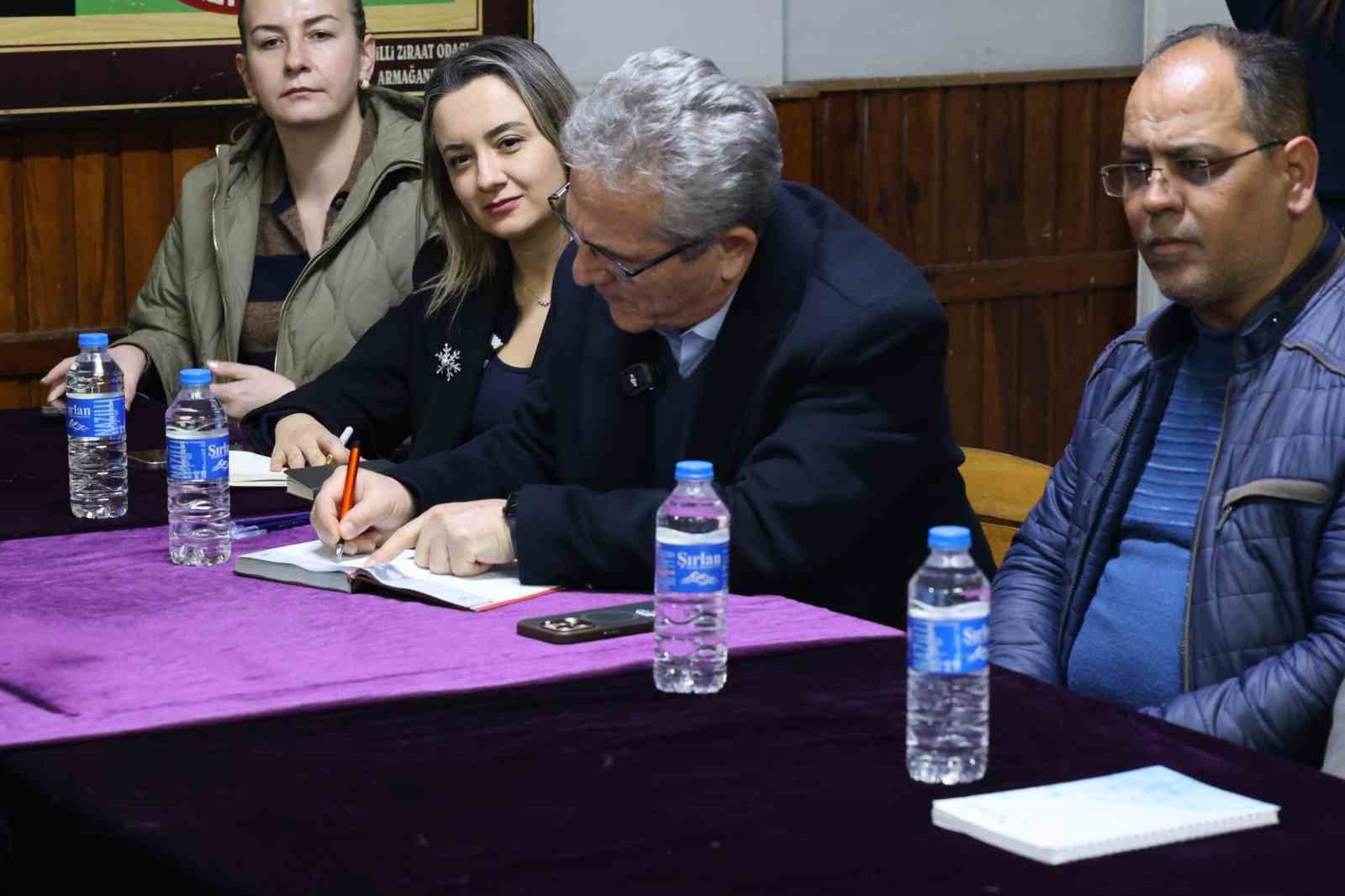 Baskan Tetik Dumlupinar Ve Sumerde Vatandaslari Dinledi 176256Ea2D5932857929Ac242F50Dd7D