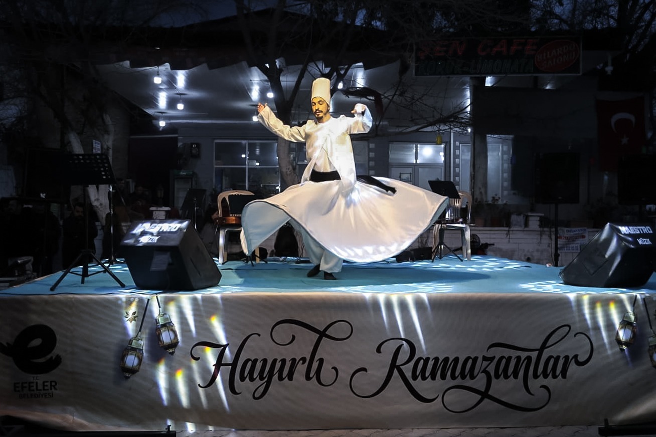 Baskan Yetiskinin Ramazan Bulusmasi Isiklida Gonullere Dokundu 640946 3A88892E0E2138D3203D4D39F944374A