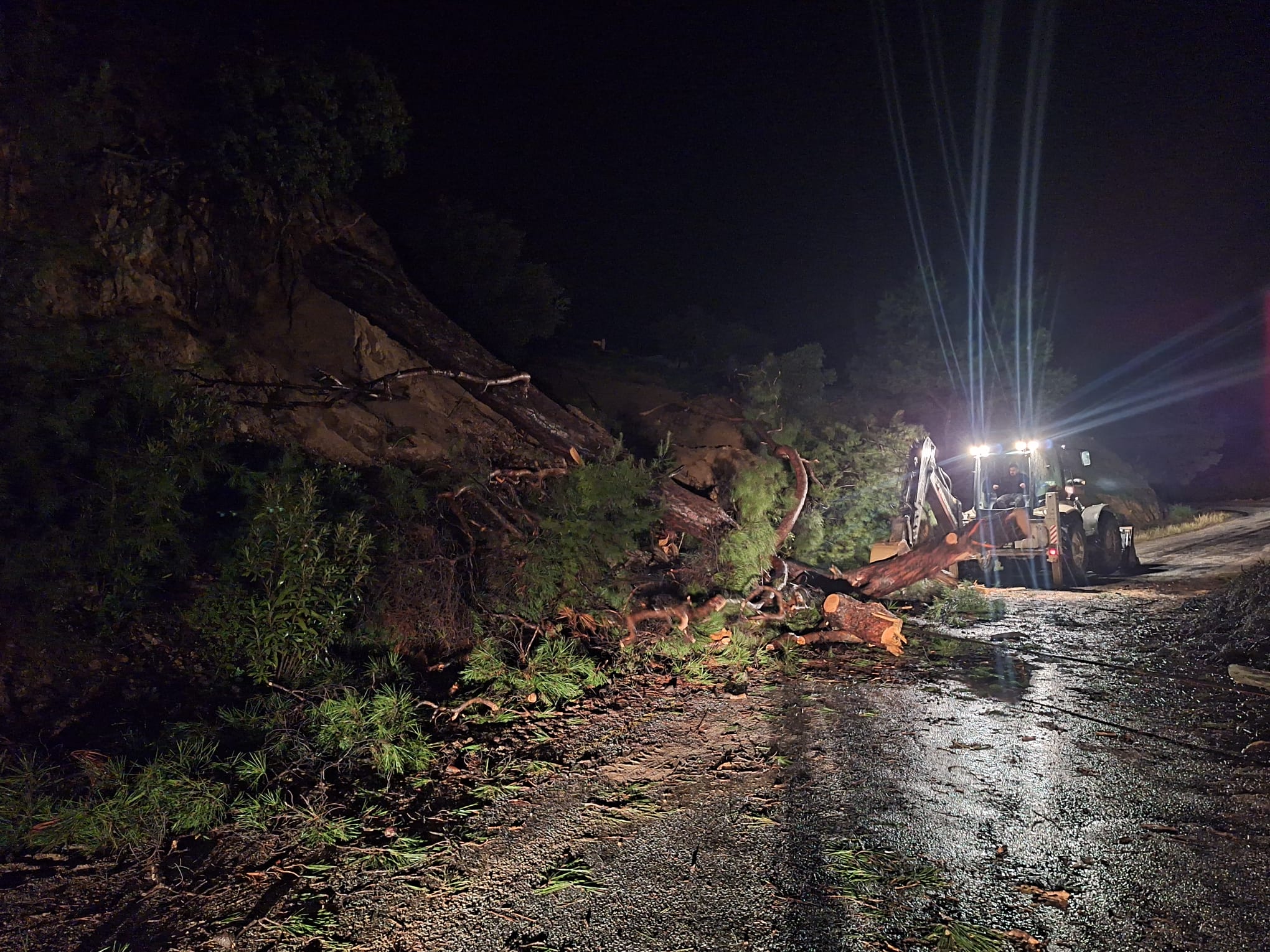 Bsb Heyelandan Kapanan 42 Yolu Acti 639327 7B46Df6371E13Bd8Deb8Ad002F6F701B